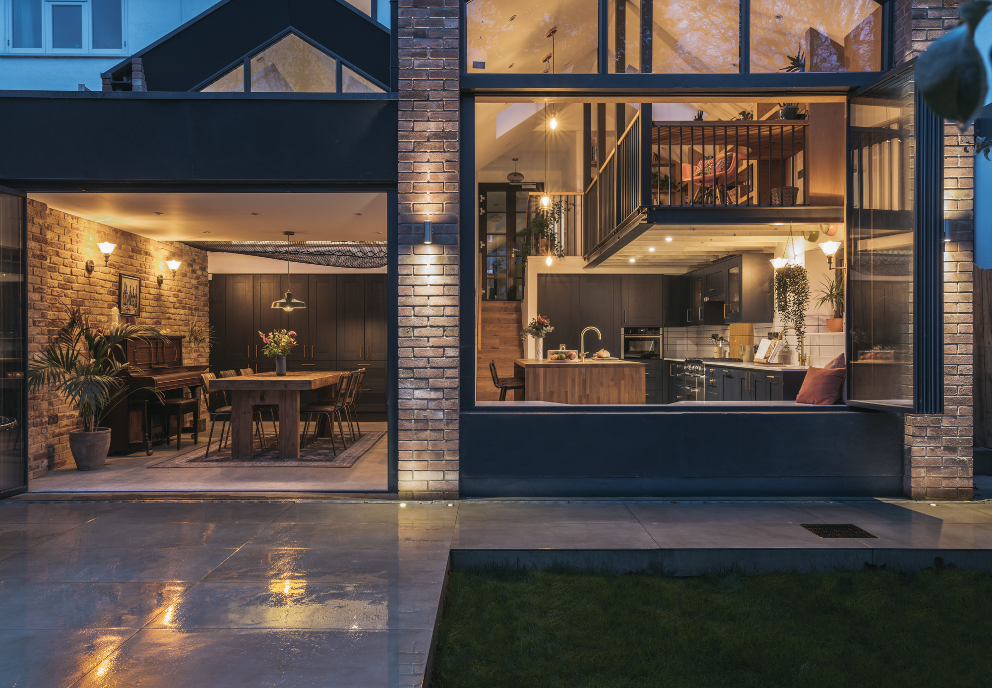 Featured image for “Hill House”
