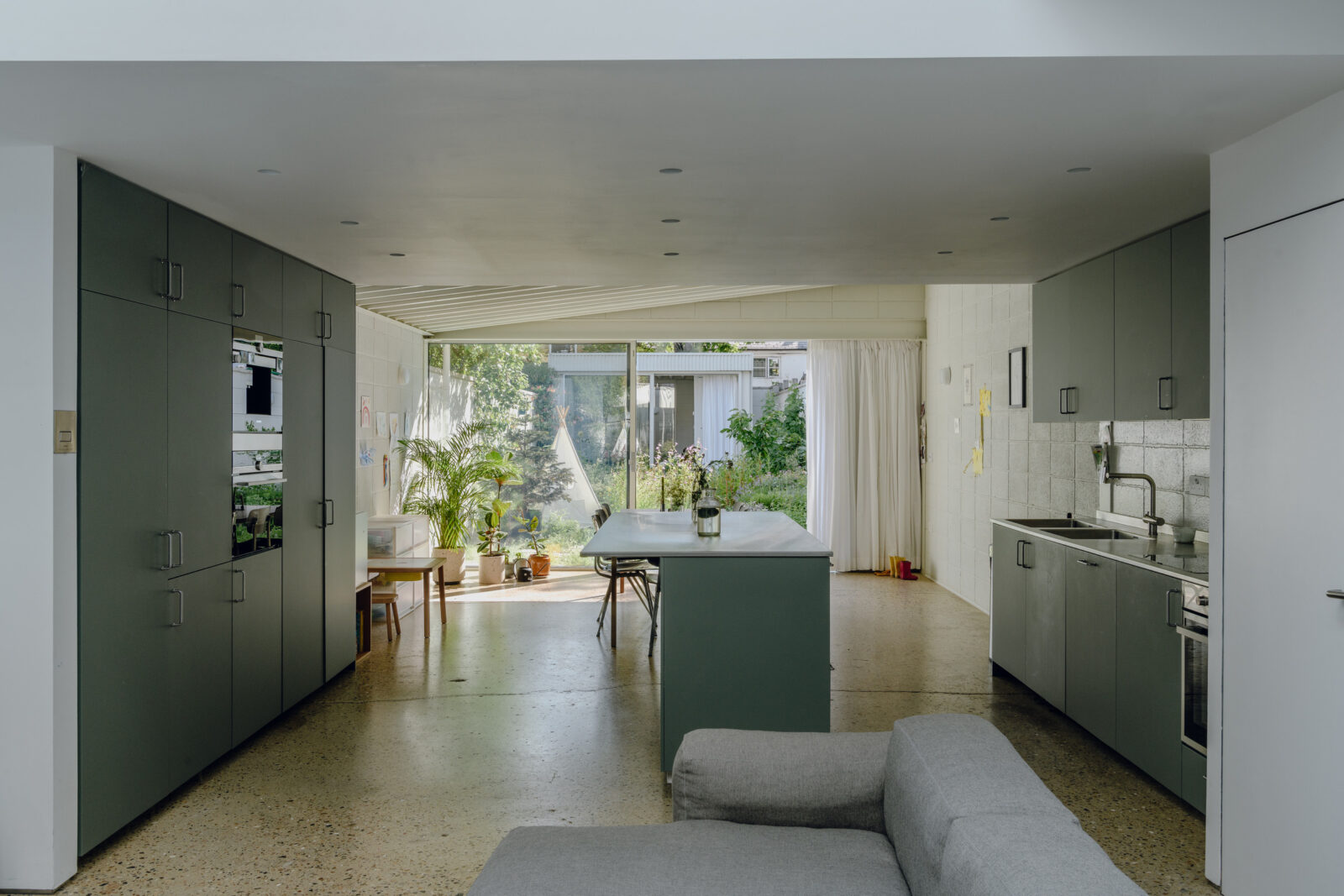 Image of the interior of the house. Showing the details.